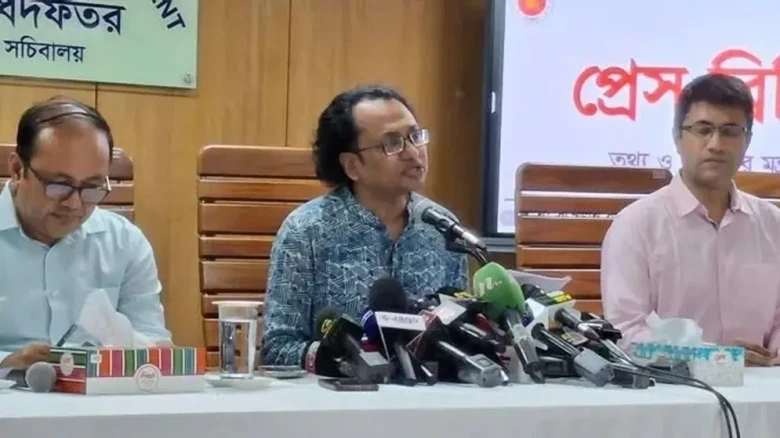 শর্ত মানলে স্থানীয় নির্বাচনে অংশ নিতে পারবেন আ.লীগ নেতাকর্মীরা: তথ্য উপদেষ্টা